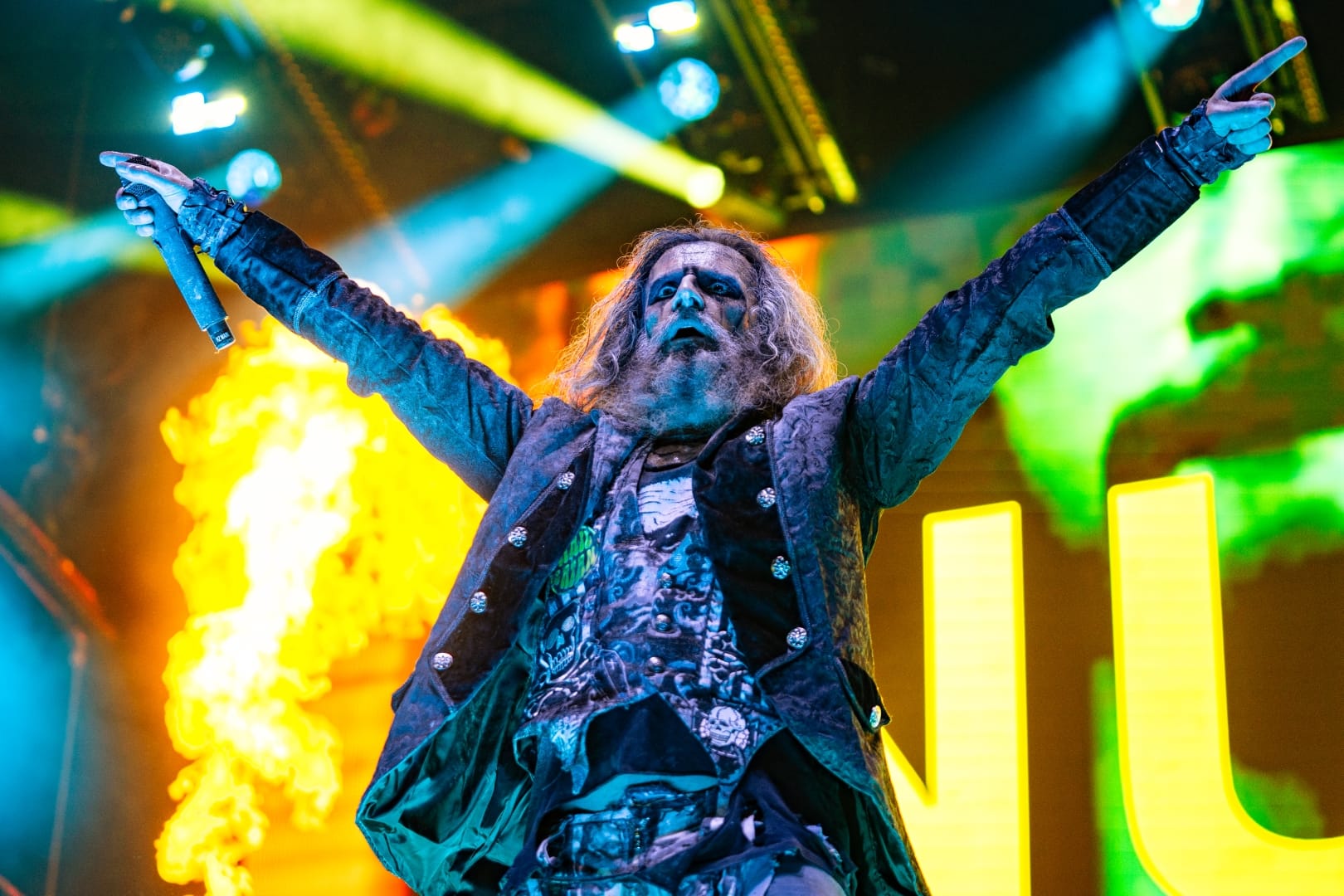 Rob Zombie performing on tour